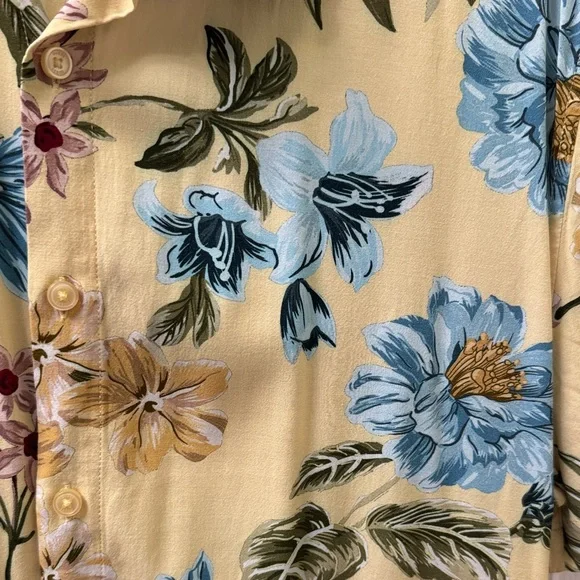 Guess Men's Tropical Floral Shirt - Yellow and Blue - Picture 3 of 4